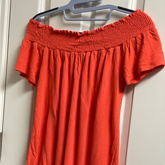 🎽UCB off-shoulder top, orange - Picture 2 of 6